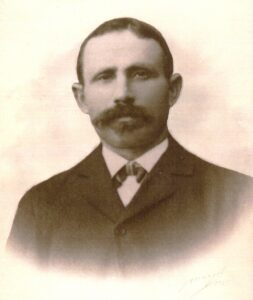Hermann Christian Isidor Berghausen - Ziegelmeister in der Ziegelei in Bühlau 1900-1902 – fotografiert um 1911